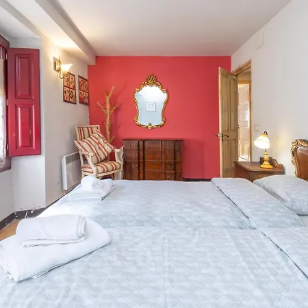 Pousada Casa Vermella I Blava